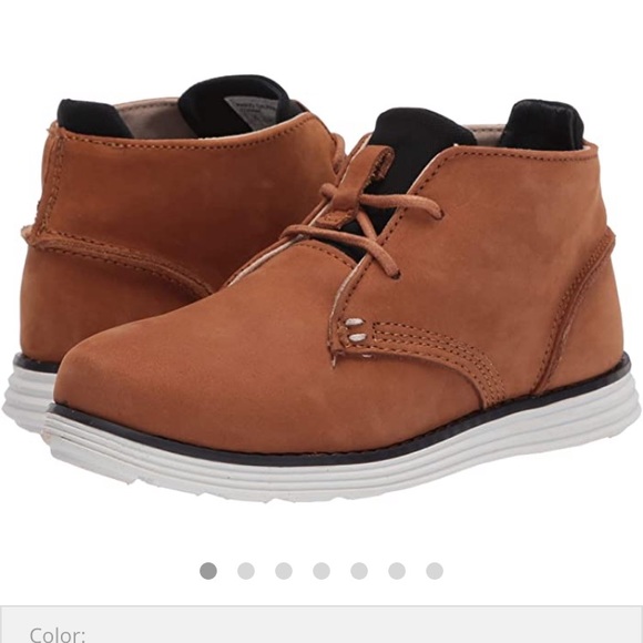 NWT Kenneth Cole Reaction Kids Boots - Picture 1 of 8